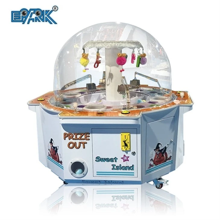 Four People Candy Machin