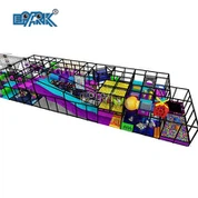 Guerreiro Ninja do Playground Coberto